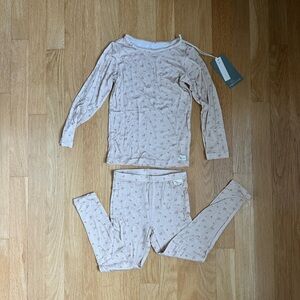 NWT Little Printed Floral Pajama Set, 4Y